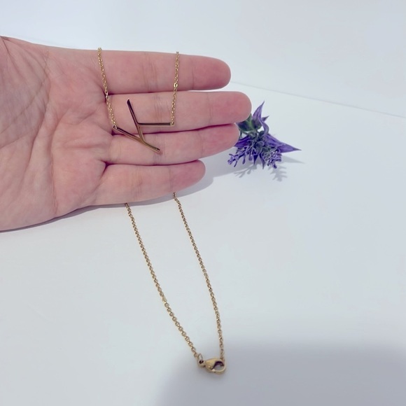 18K Gold Plated Initial Letter “K” Pendant Necklace - Picture 3 of 6